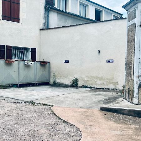 Le General: Prestigious Apartment with Billiards and Private Parking Nevers Exterior photo